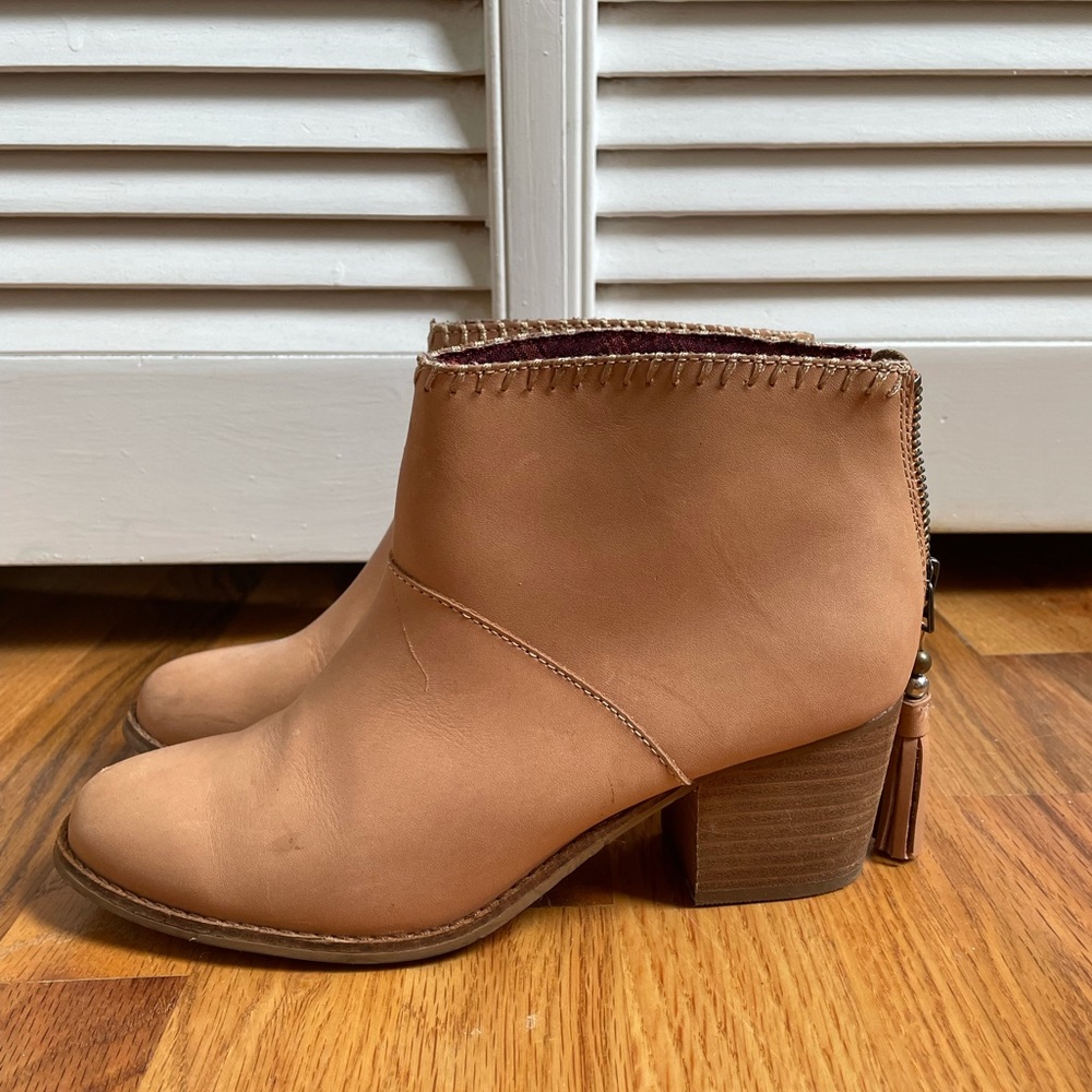 TOMS Booties - Tan - Women’s size 7.5